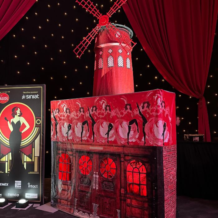 festival-lantern-centrepiece