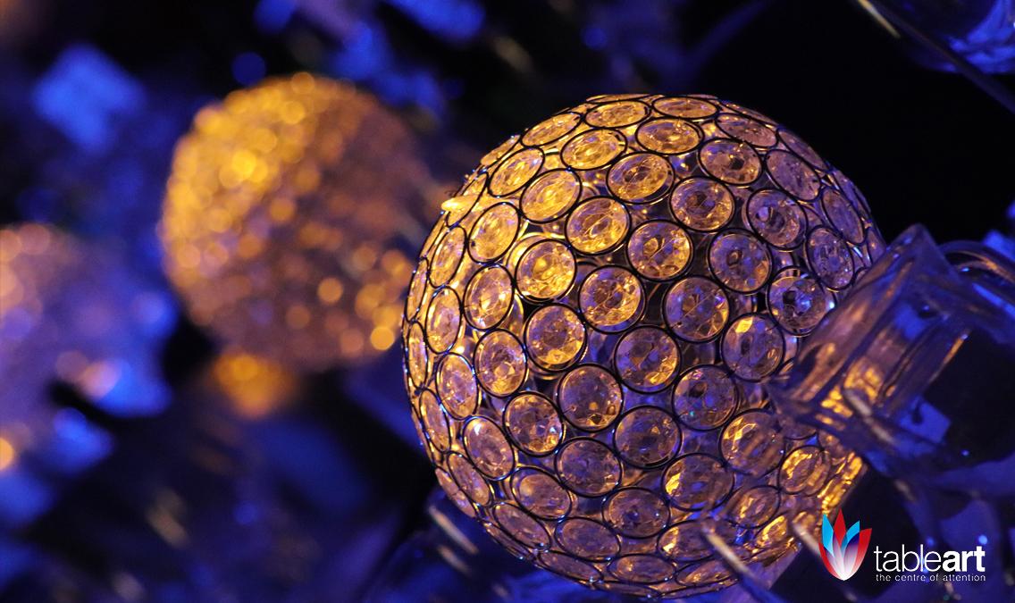 festival-lantern-centrepiece
