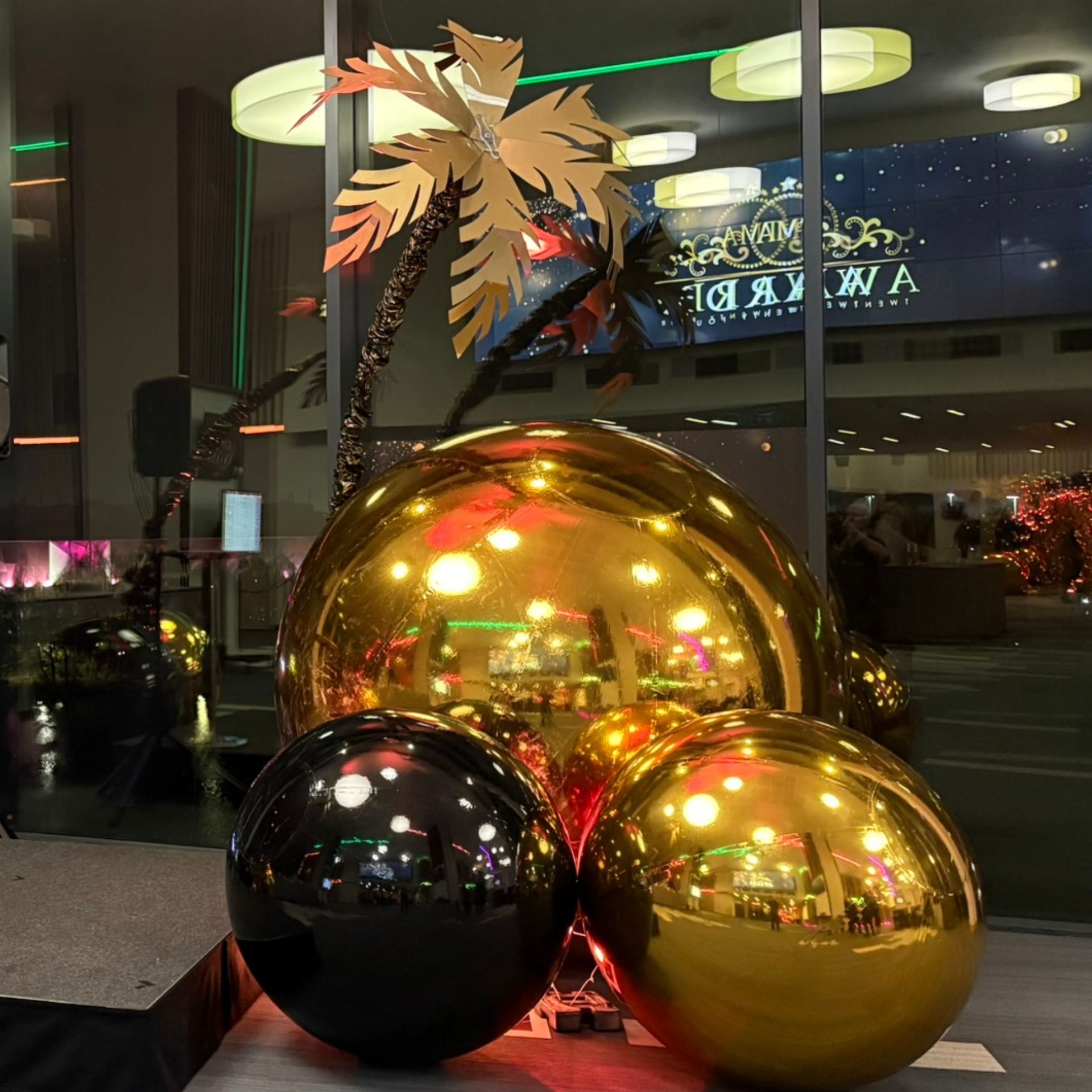 Reflection Orb