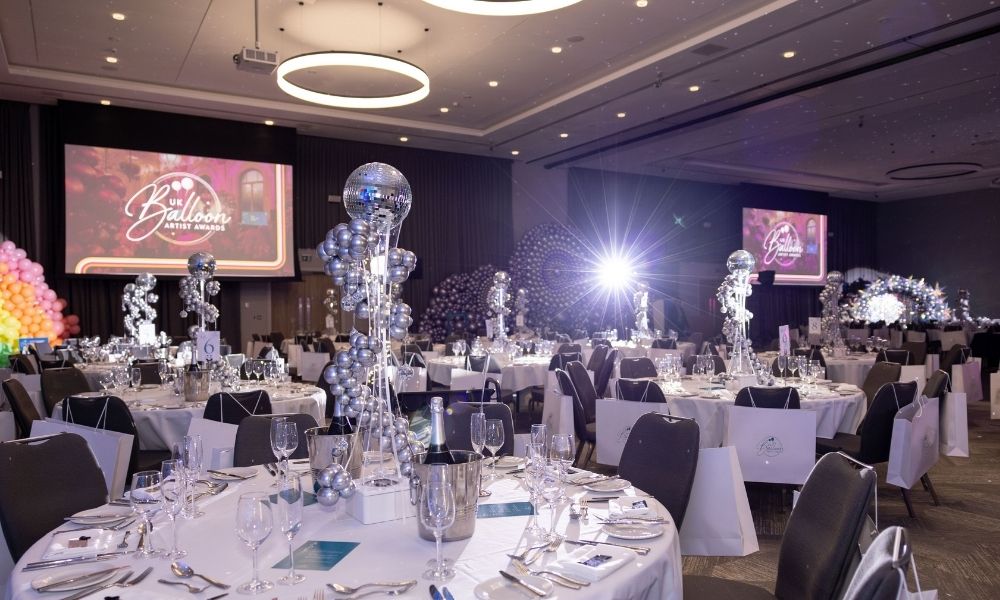 festival-lantern-centrepiece